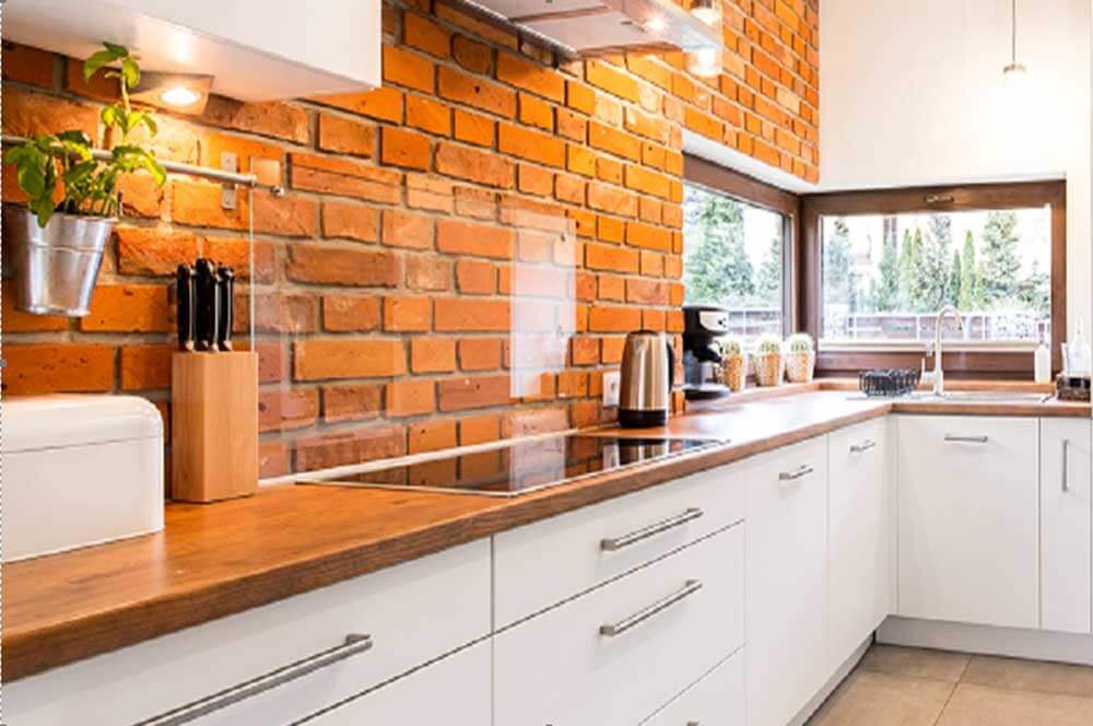 Benefits of Installing Glass Splashbacks in Your Kitchen