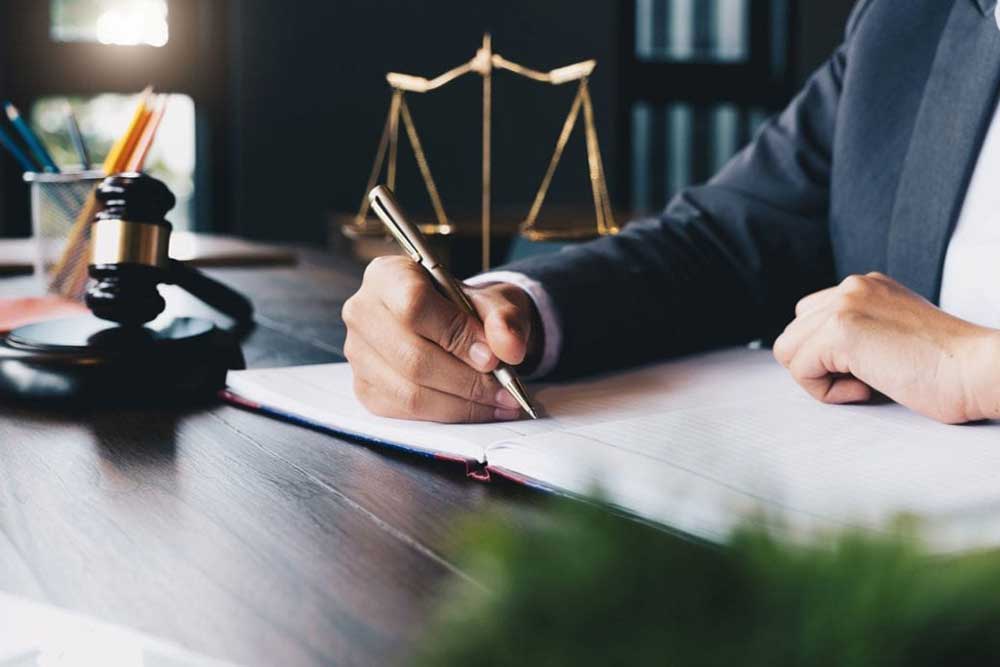 How Does a Process of Bailing Someone Out of Jail Work?